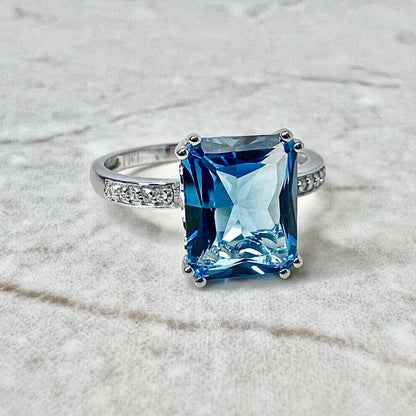 14K Swiss Blue Topaz & Diamond Solitaire Cocktail Ring - White Gold November December Birthstone - Birthday Gift - Best Gift For Her