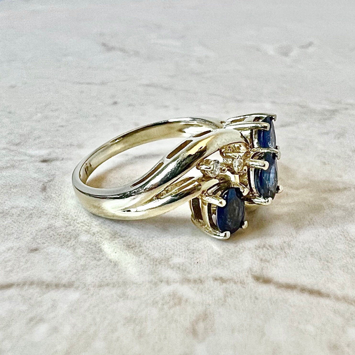 14 Karat Yellow Gold Natural Sapphire & Diamond Cocktail Ring - WeilJewelry