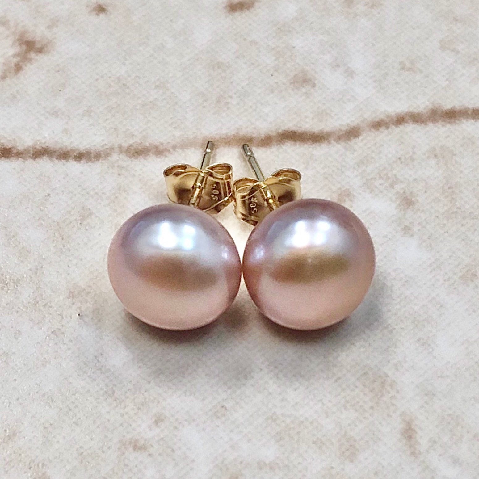 Dark Aubergine 9.8mm Pearl Stud Earrings on Rose Gold – Kamoka Pearl
