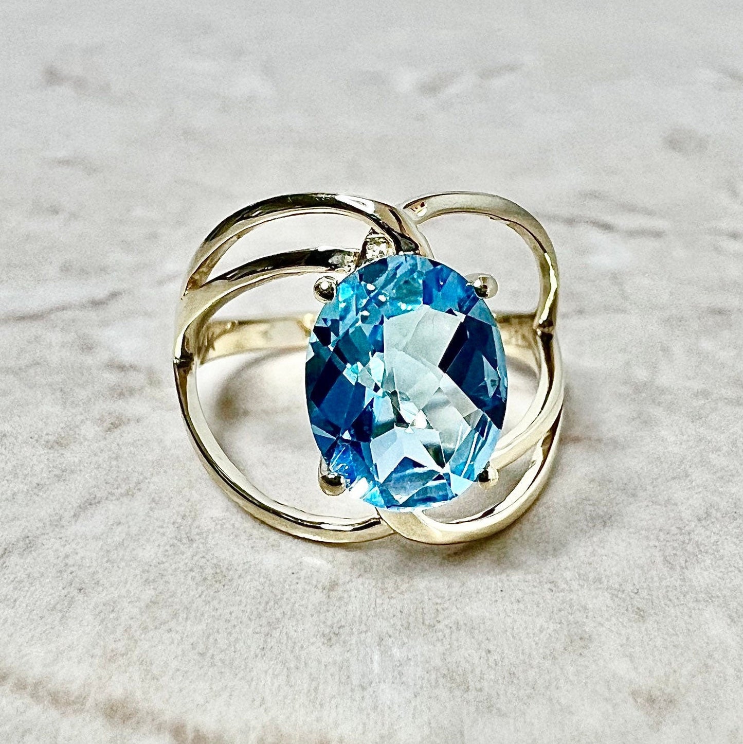 14 Karat Yellow Gold Swiss Blue Topaz Solitaire Cocktail Ring - WeilJewelry