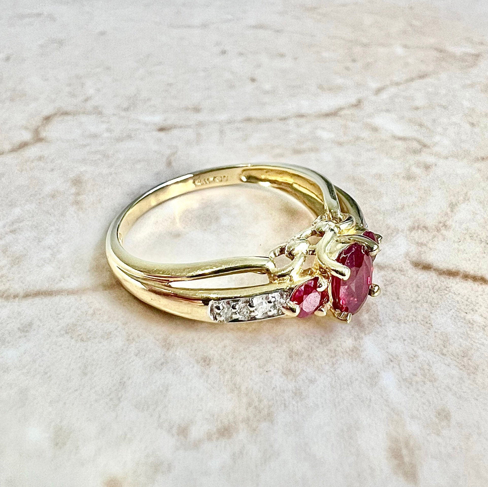 14K 3 Stone Ruby Ring - Yellow Gold Oval Ruby Ring - Natural Ruby Ring - July Birthstone Ring - Ruby Cocktail Ring - 14K Gold 3 Stone Ring