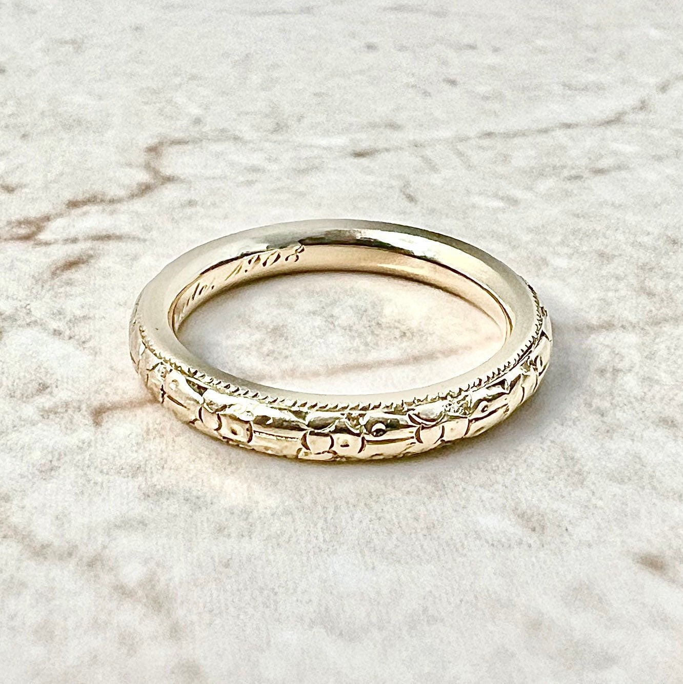 Antique 14 Karat Yellow Gold Wedding Band Ring - WeilJewelry