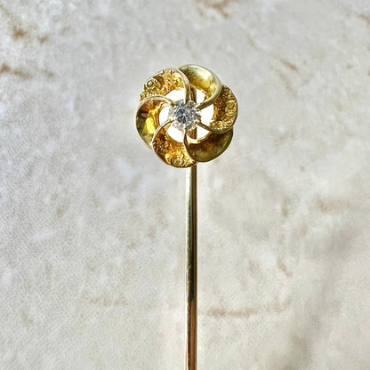 Antique Edwardian 14 Karat Yellow Gold Diamond Solitaire Stick Pin