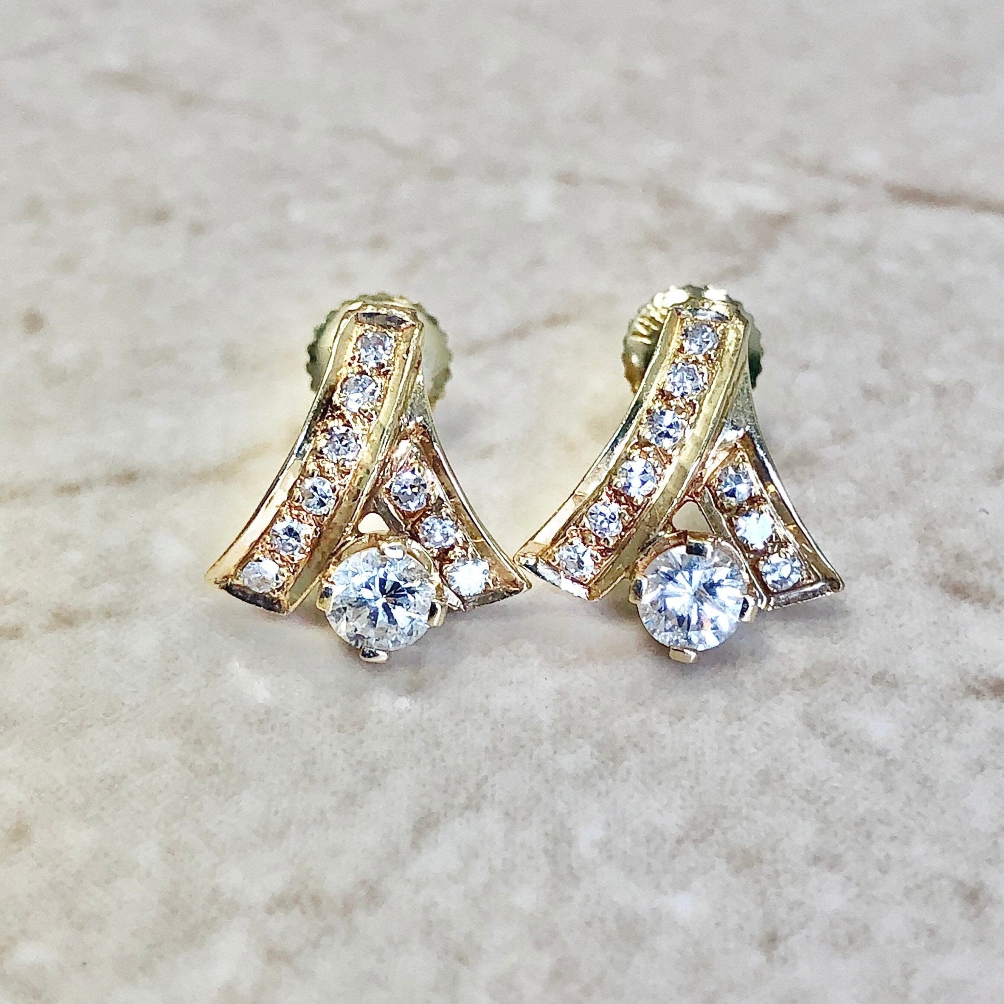 Buy 18KT Latest Gold Diamond Earrings - PC Chandra