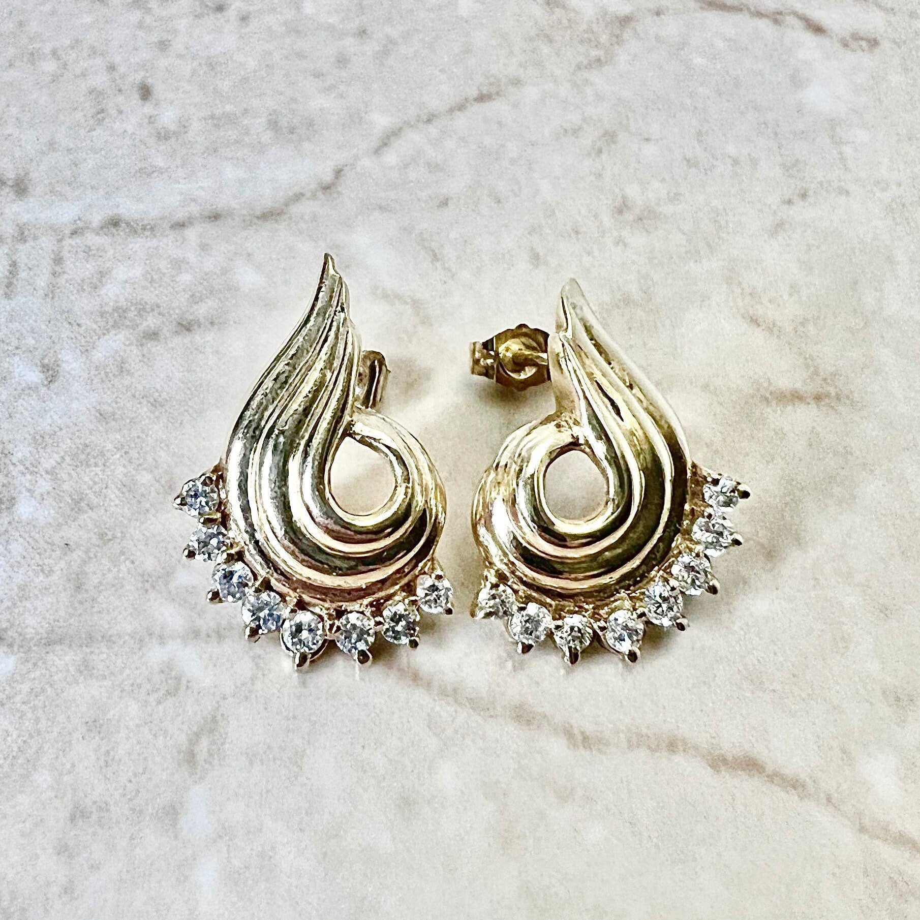 Gold and diamond earrings design Clearance