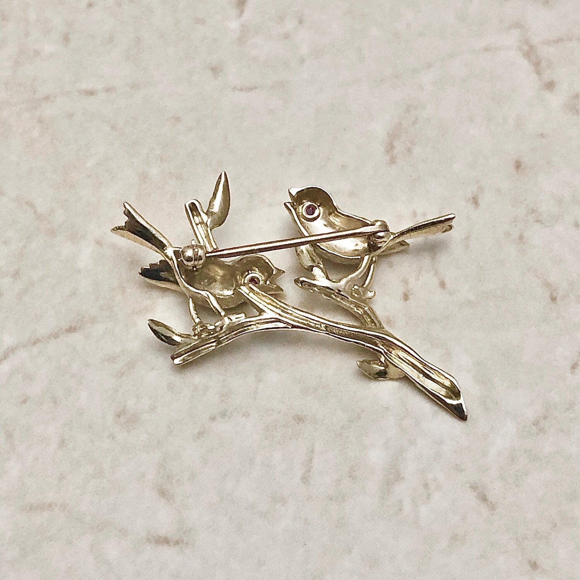 Exquisite Vintage 14 Karat Yellow Gold Ruby Bird Brooch - WeilJewelry