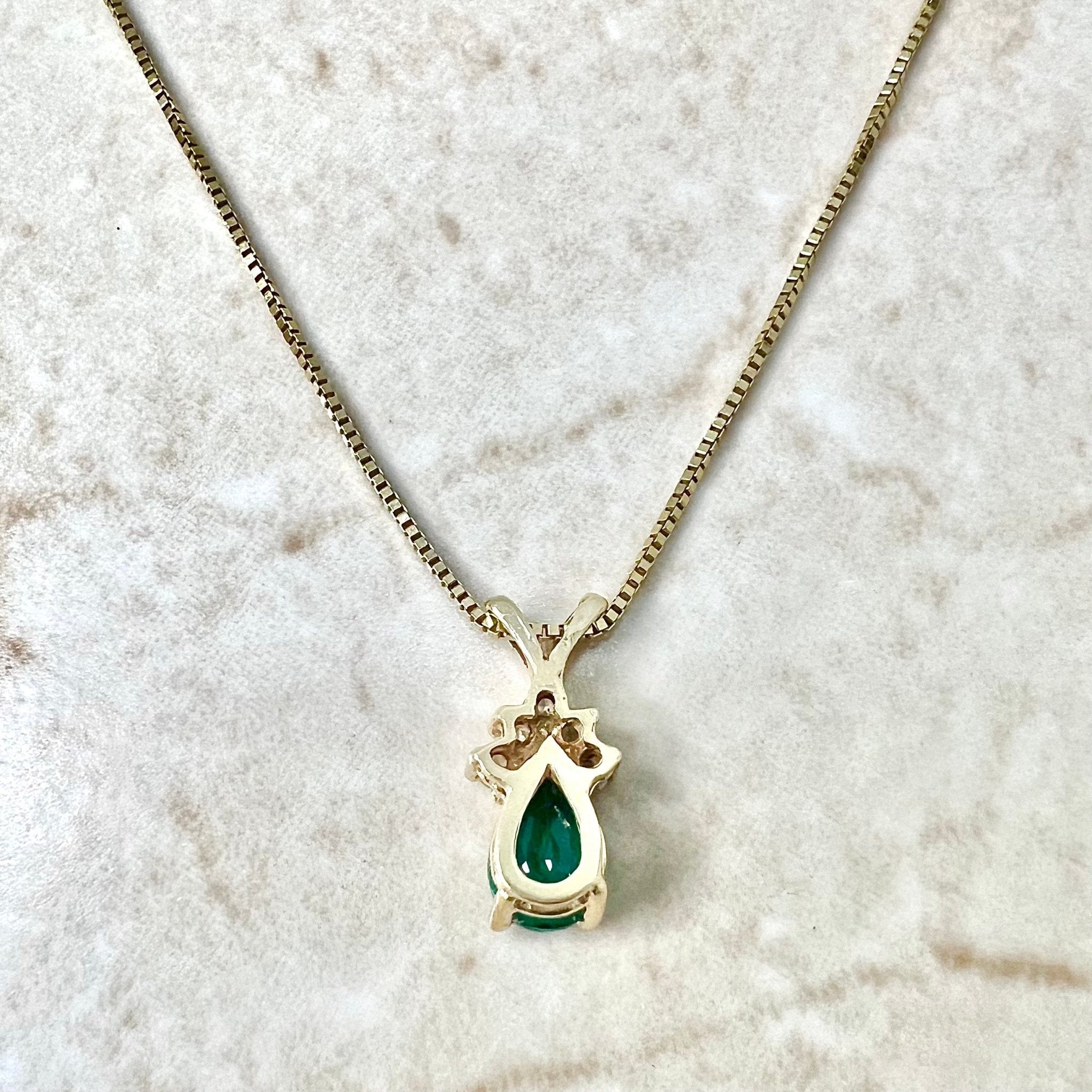 Pear teardrop popular shape emerald green, large pendant, necklace, sterling surdy chain