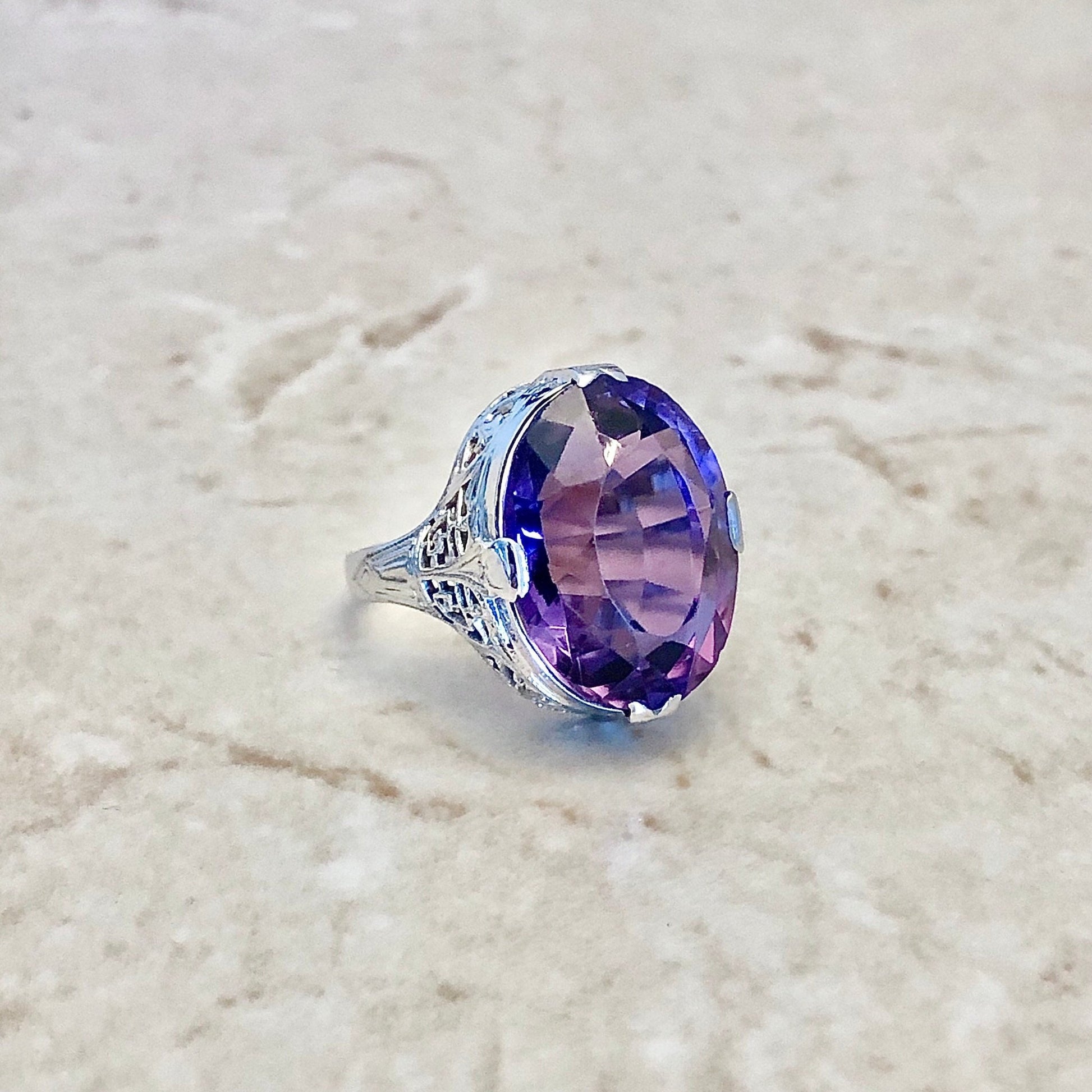 Fine Antique Art Deco 18 Karat White Gold 12.50 Carats Oval Amethyst Filigree Solitaire Ring - WeilJewelry