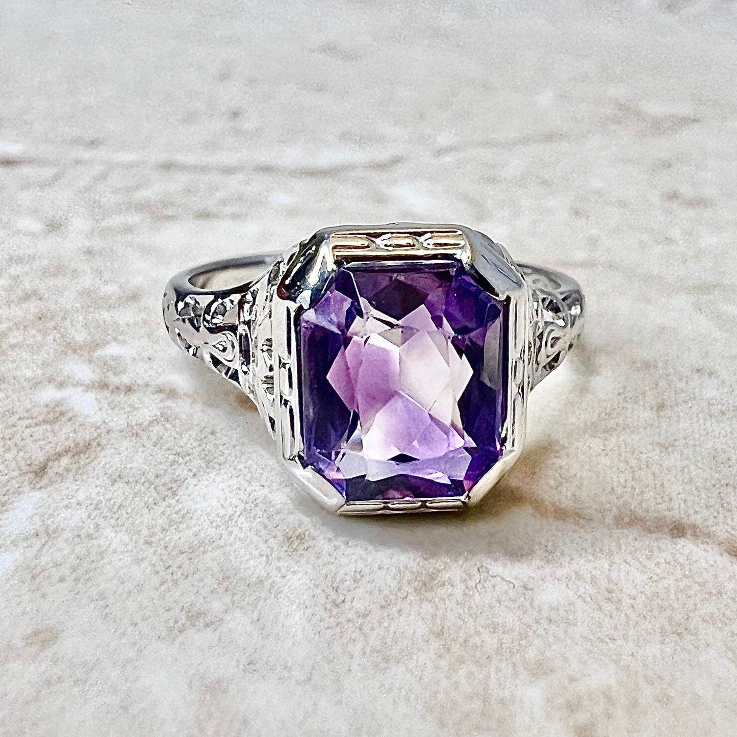 Fine Antique Art Deco 18 Karat White Hold Amethyst Filigree Solitaire Ring - WeilJewelry