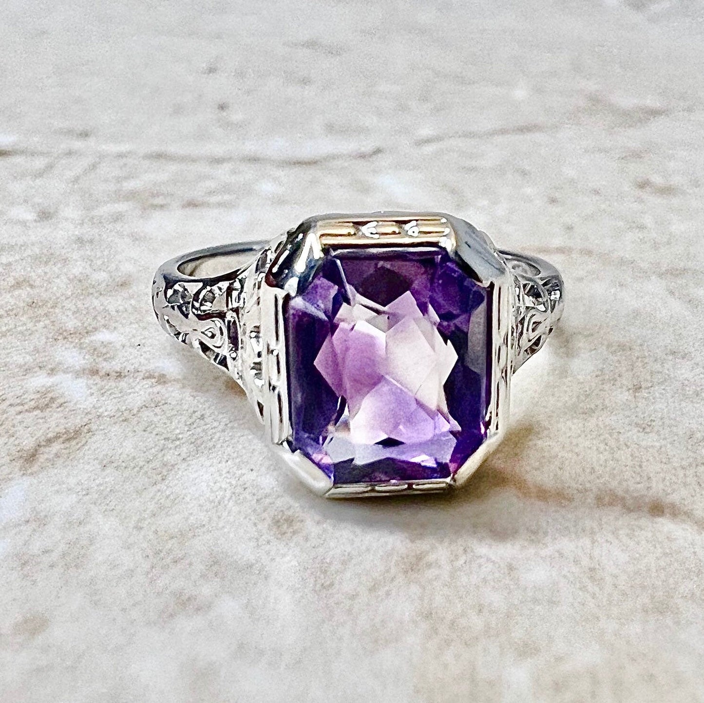 Fine Antique Art Deco 18 Karat White Hold Amethyst Filigree Solitaire Ring - WeilJewelry