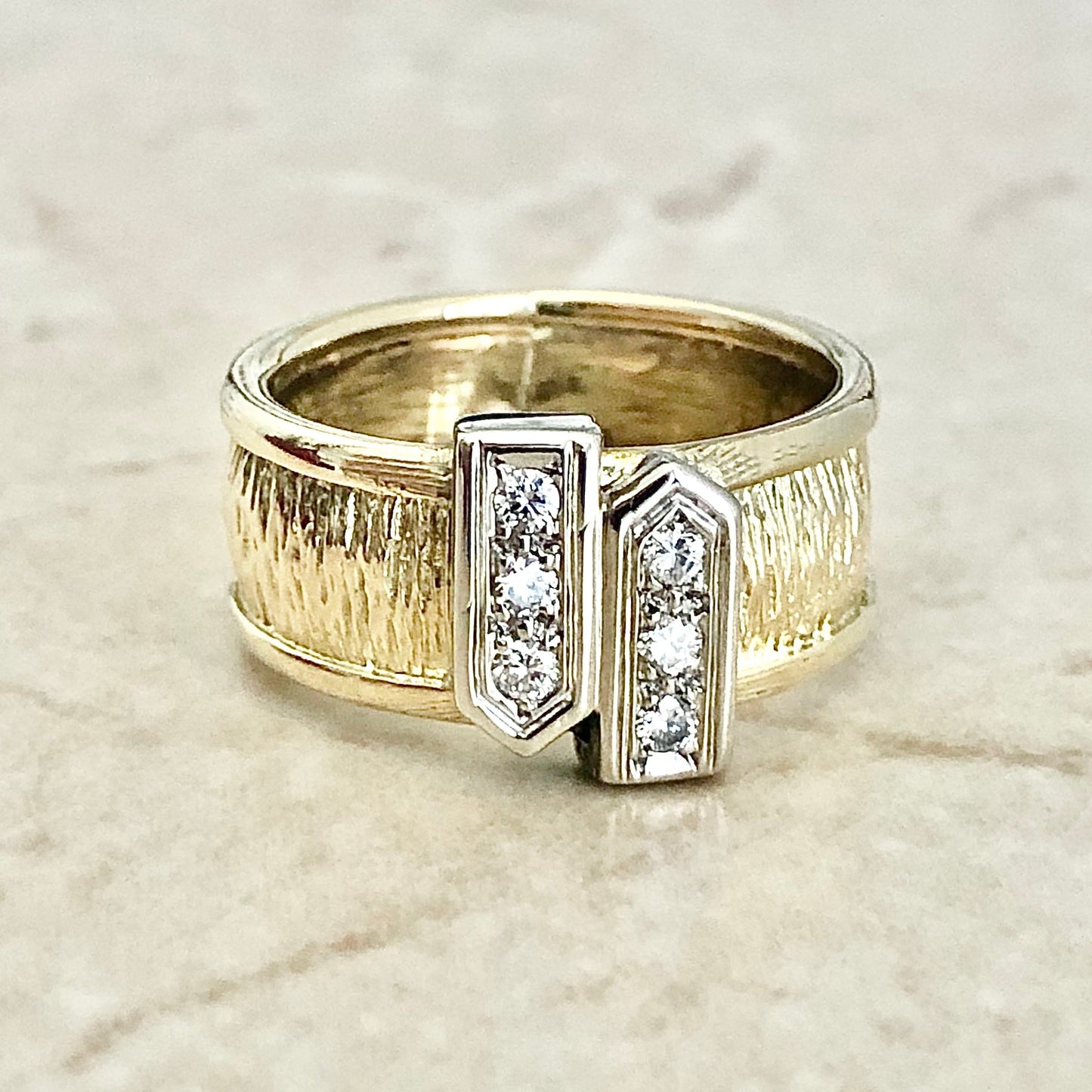 Fine Vintage 18 Karat Two-Tone Gold Diamond Band Ring