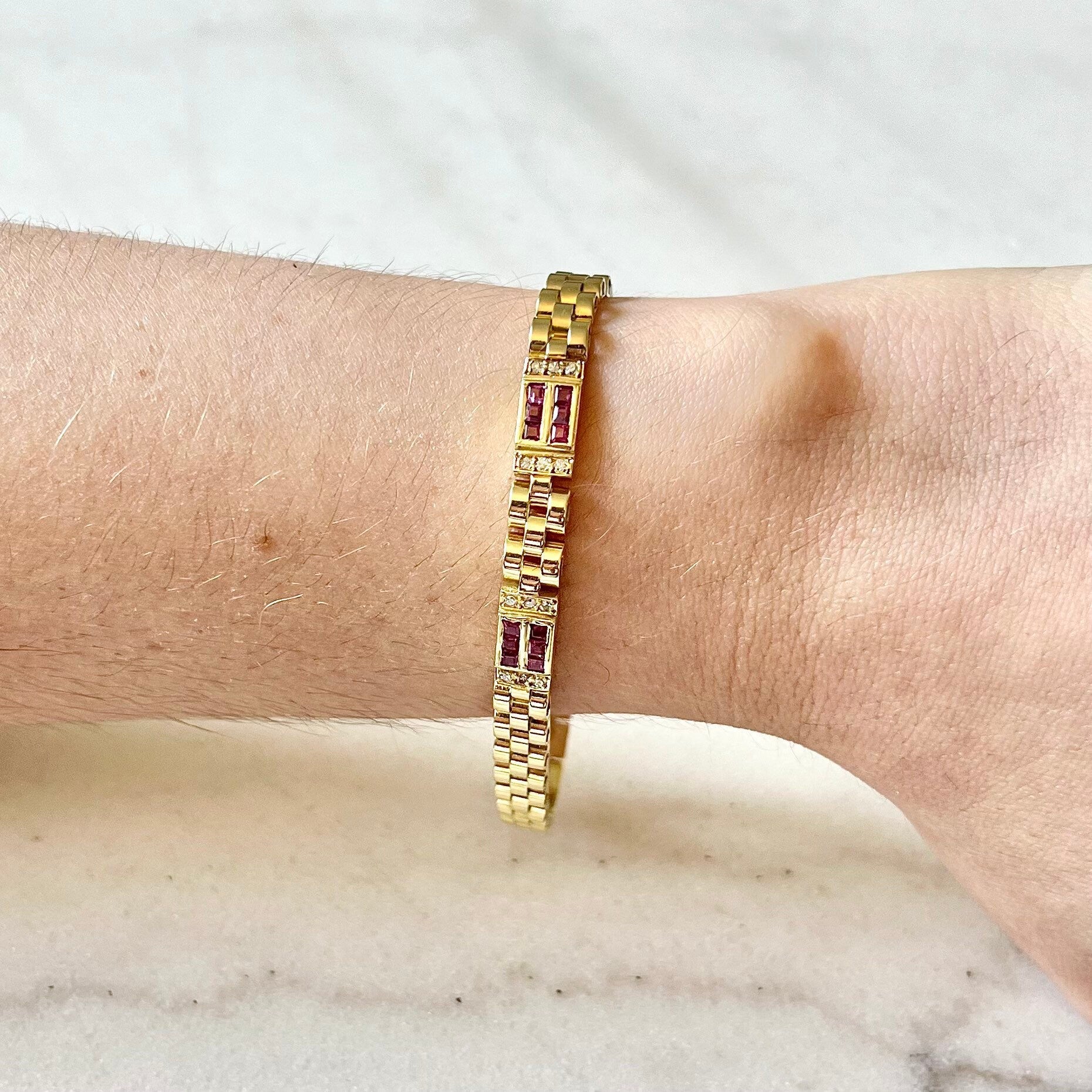 Fine Vintage 18 Karat Yellow Gold Ruby Diamond Link Bracelet