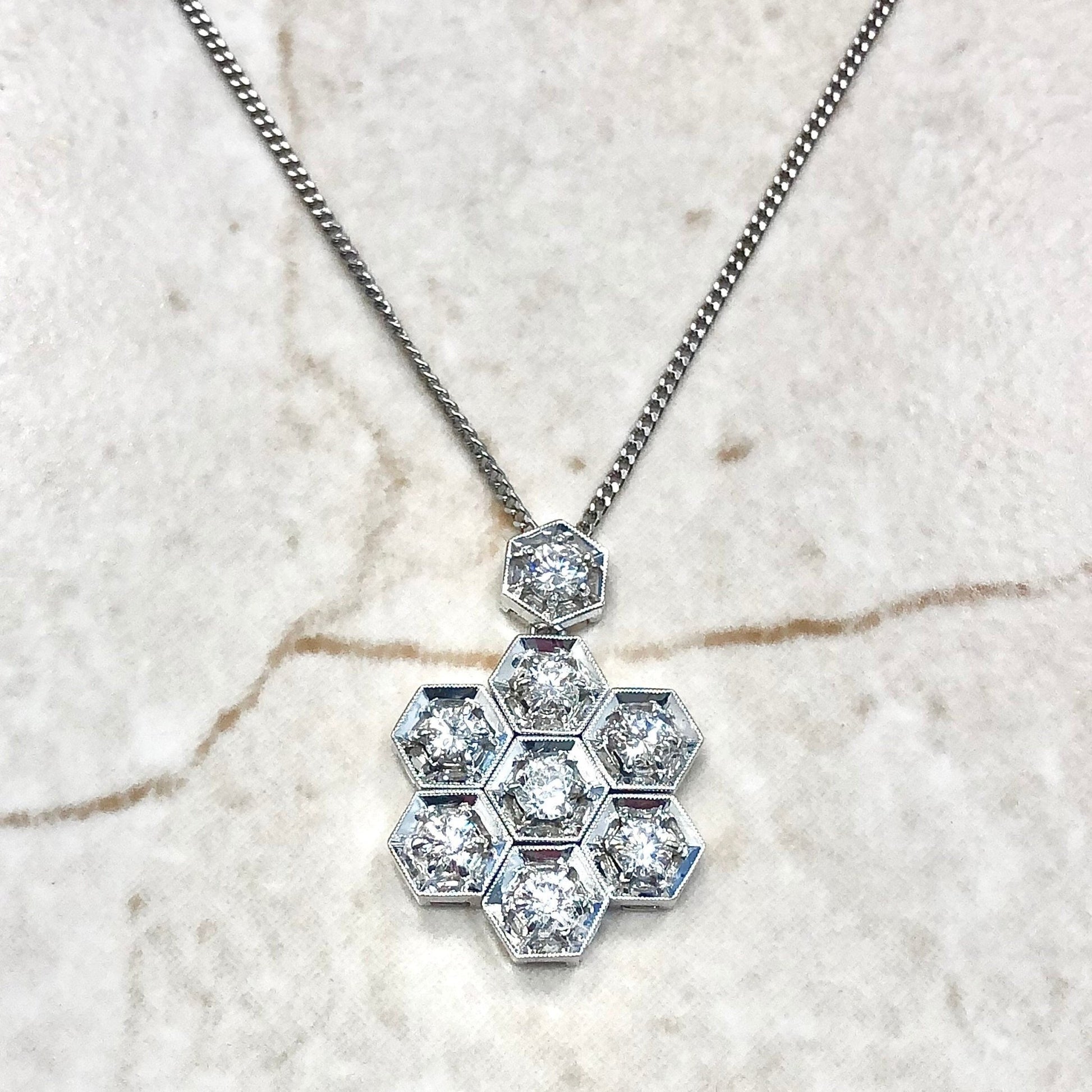 18 carat diamond pendant Clearance