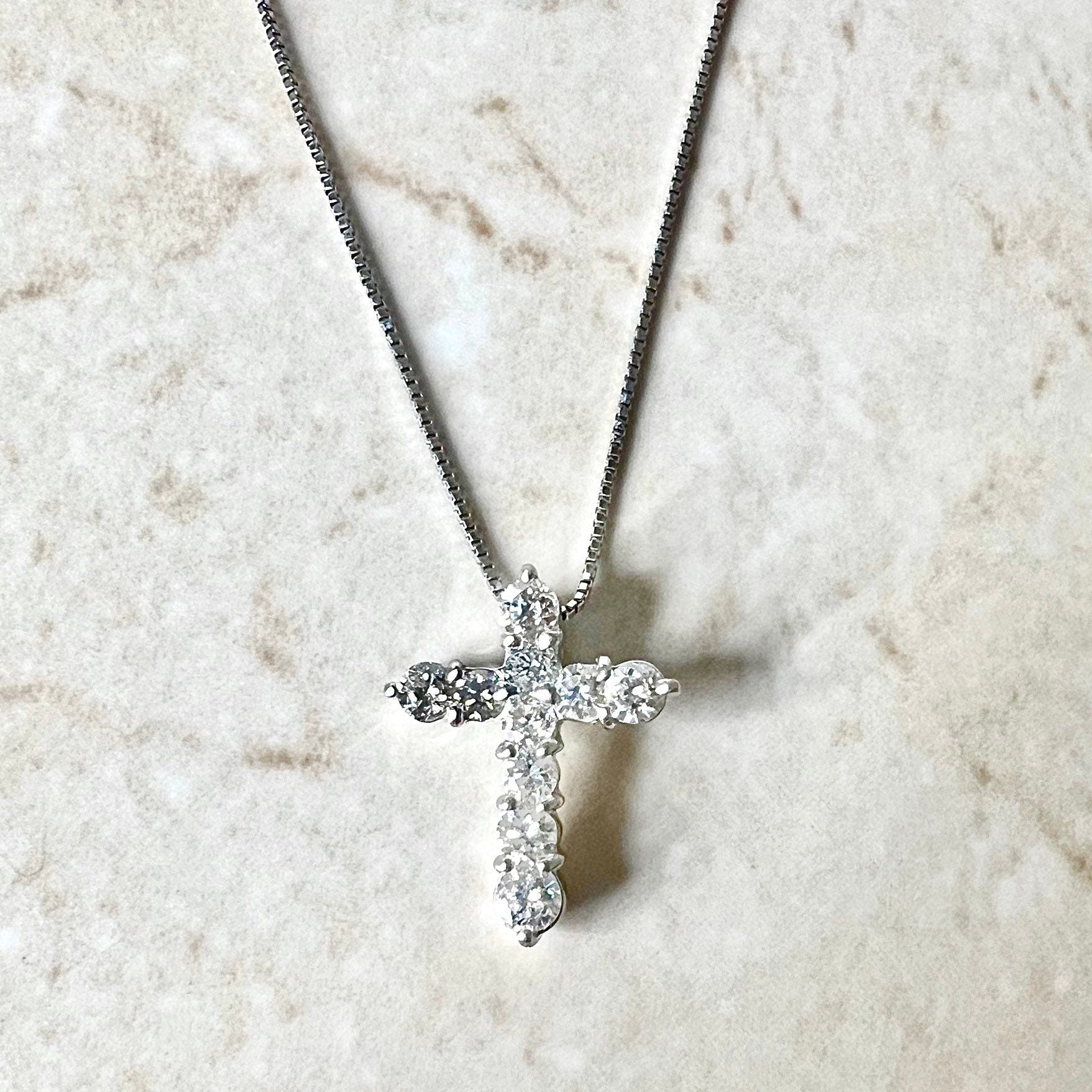 Jewels By Lux Platinum 24.5X16.5 mm Polished Cross Pendant : Clothing,  Shoes & Jewelry - Amazon.com