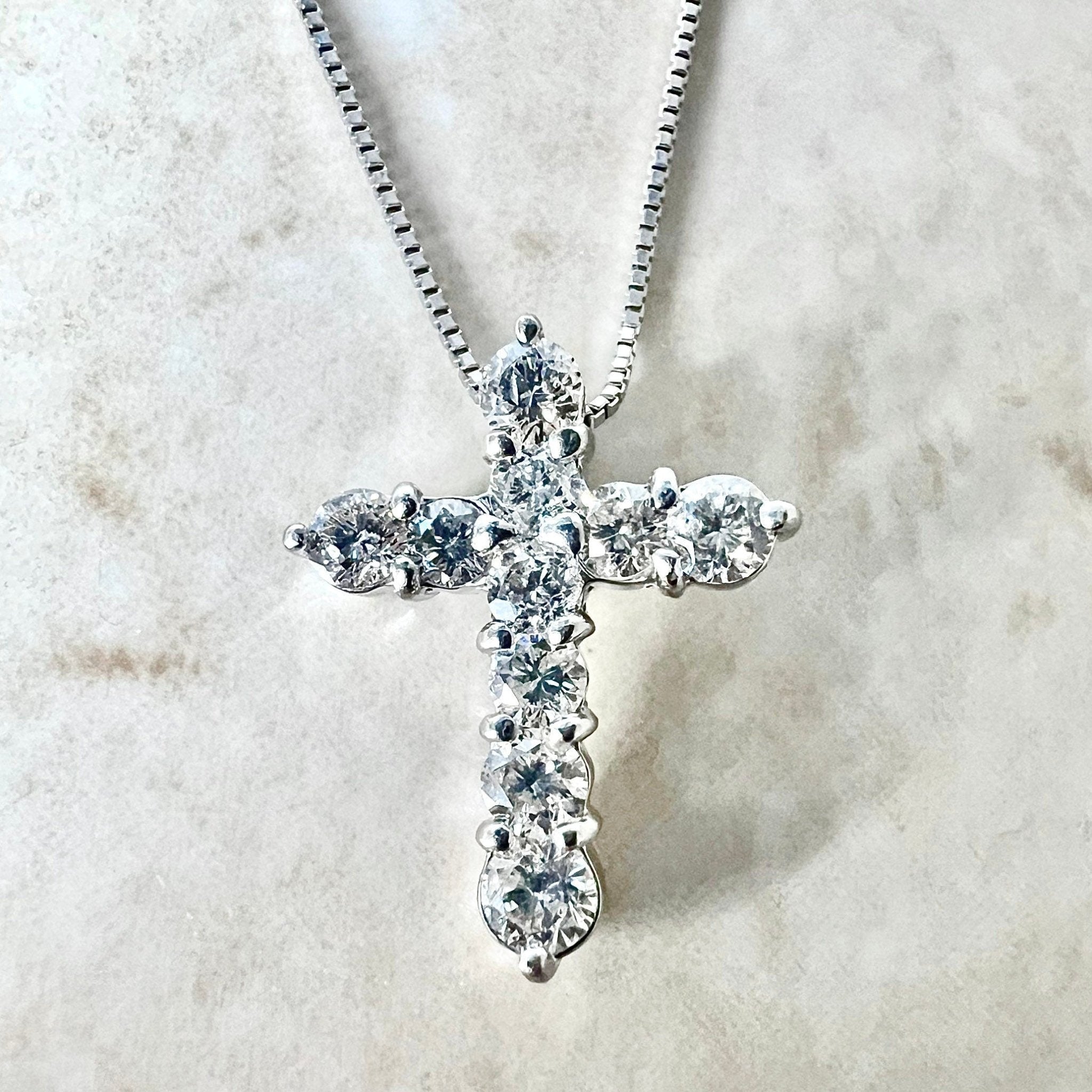 1 carat diamond on sale cross necklace