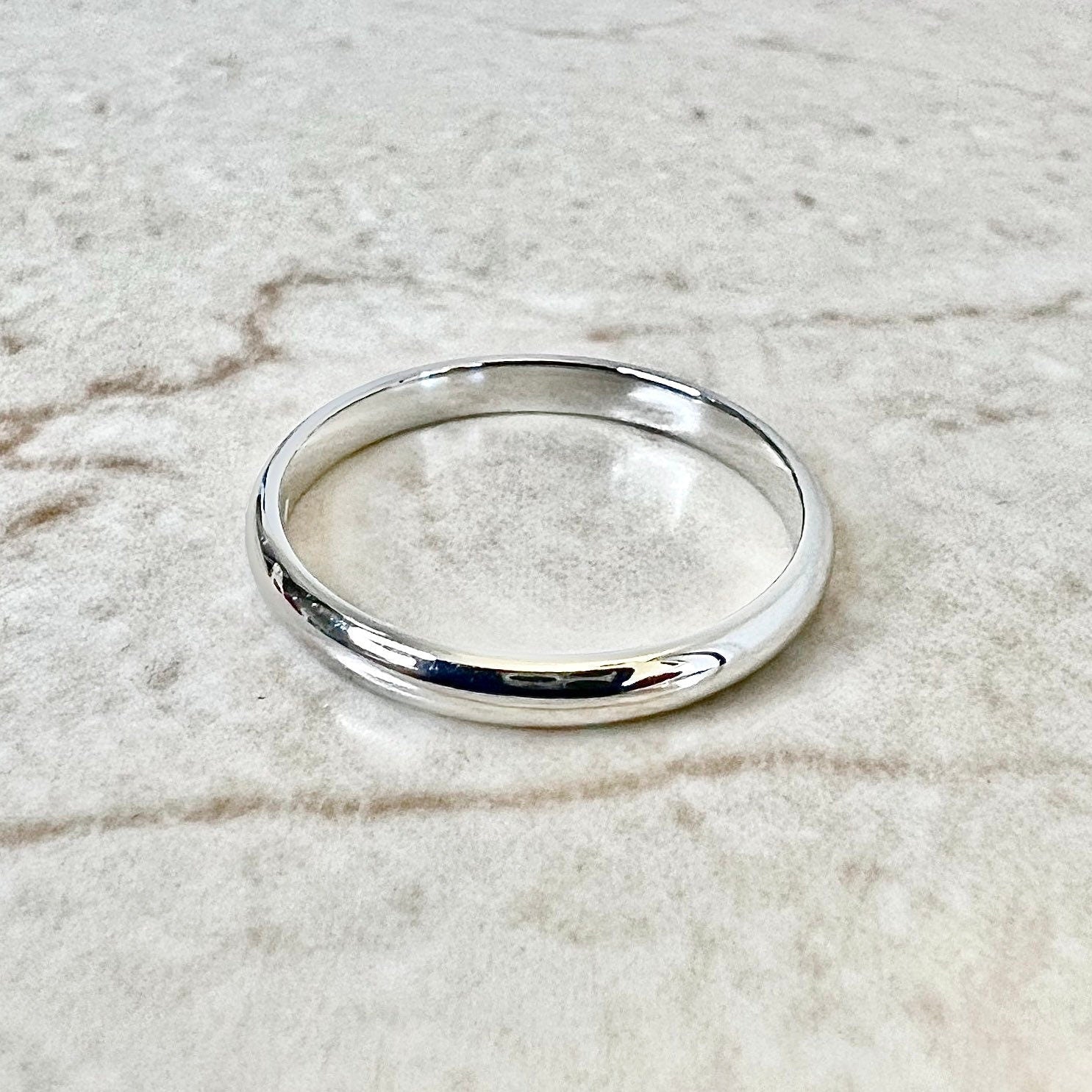 Platinum Cartier 1895 Wedding Band 2.5 mm Size 7.25 US 55 FR