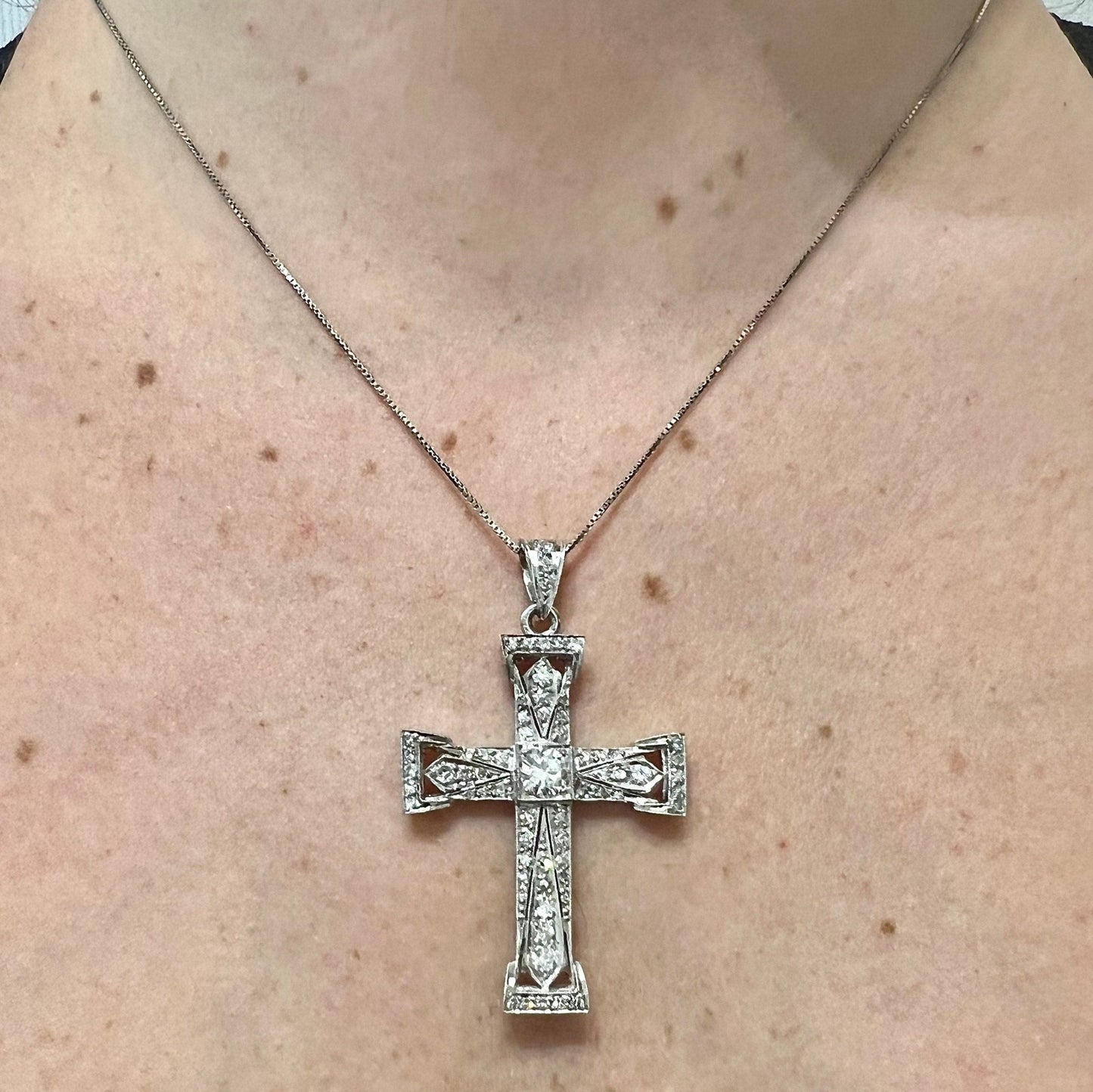 Rare Vintage 18K Diamond Cross Pendant Necklace - White Gold Filigree Diamond Necklace - Religious Jewelry - Christmas Best Gift For Her