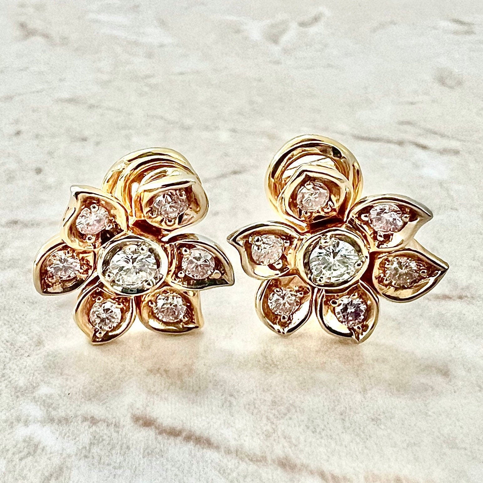Delicate Darlings Stud Earrings For Kids Online Jewellery Shopping India | Rose  Gold 14K | Candere by Kalyan Jewellers