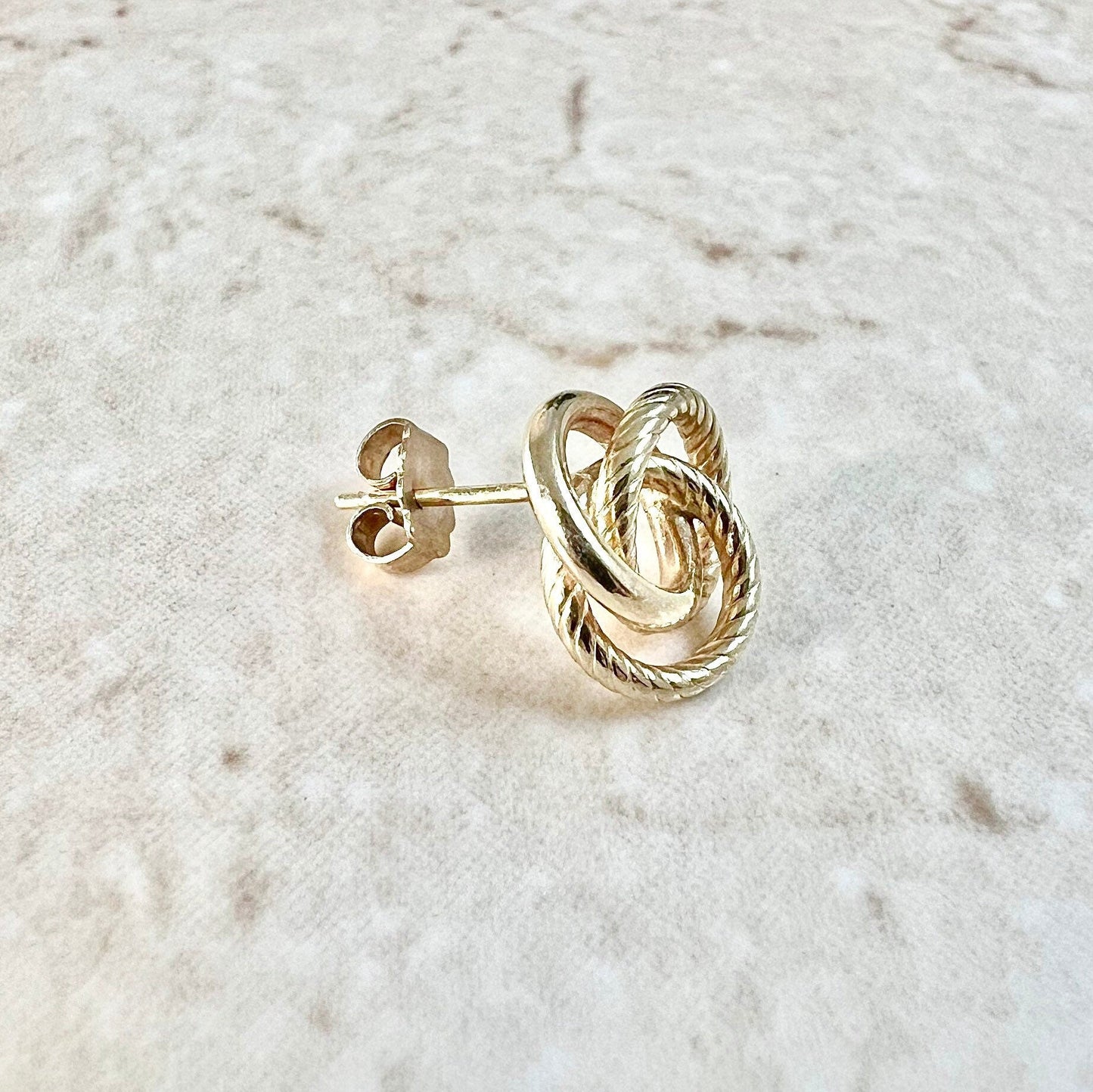 Single Vintage 14 Karat Yellow Gold Stud Earring - WeilJewelry