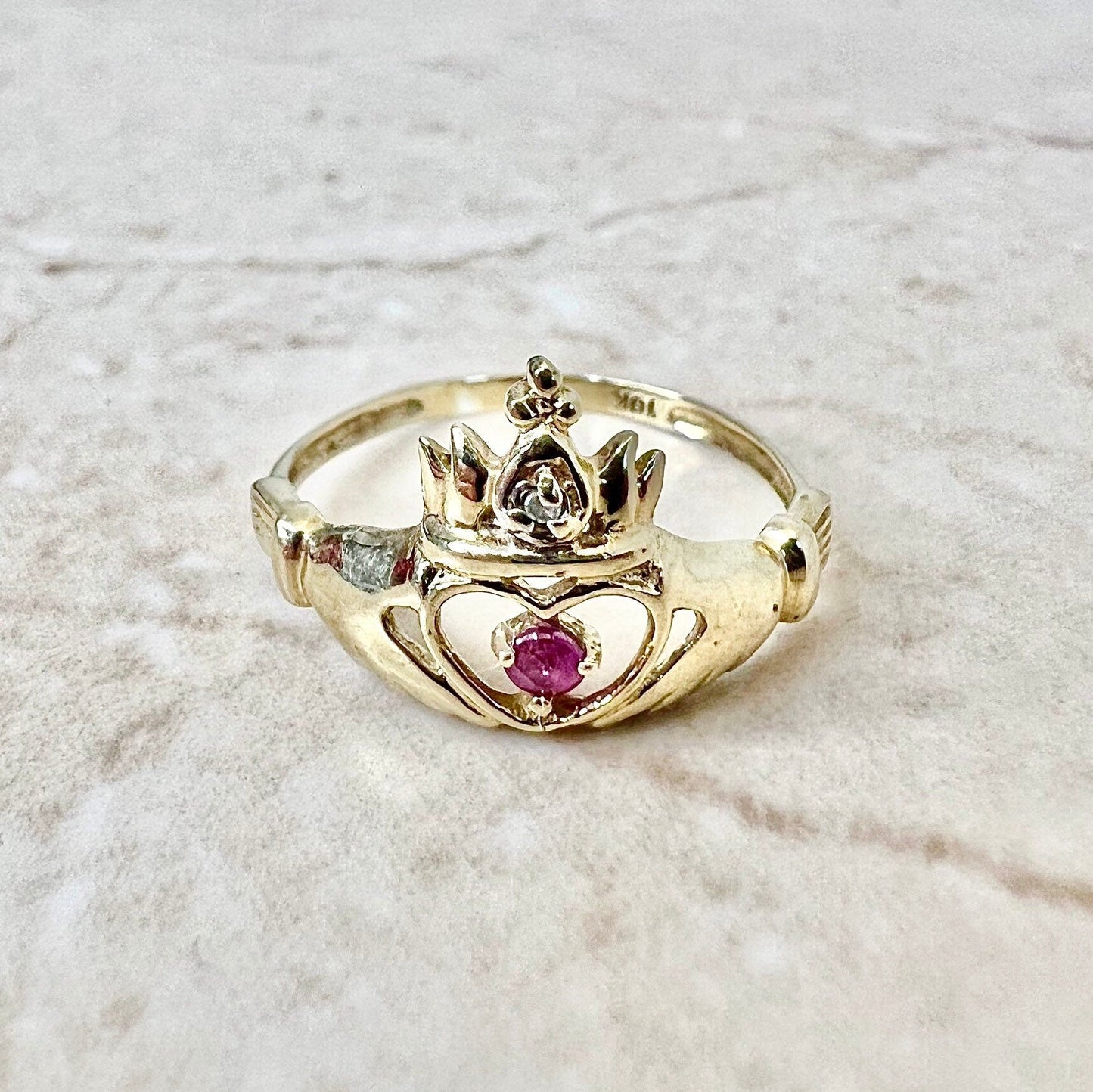 Vintage 10 Karat Yellow Ruby Claddagh Ring - WeilJewelry