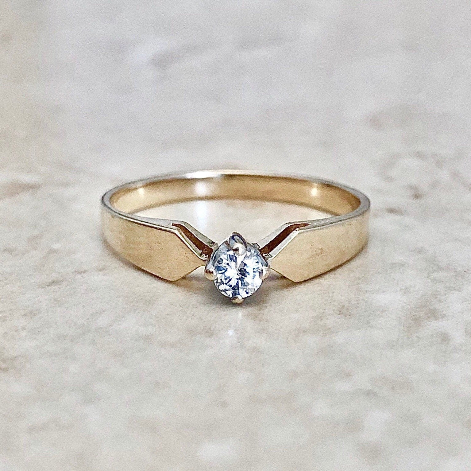 Vintage 14 Karat Yellow Gold 0.10 Carat Diamond Solitaire Engagement Ring - WeilJewelry