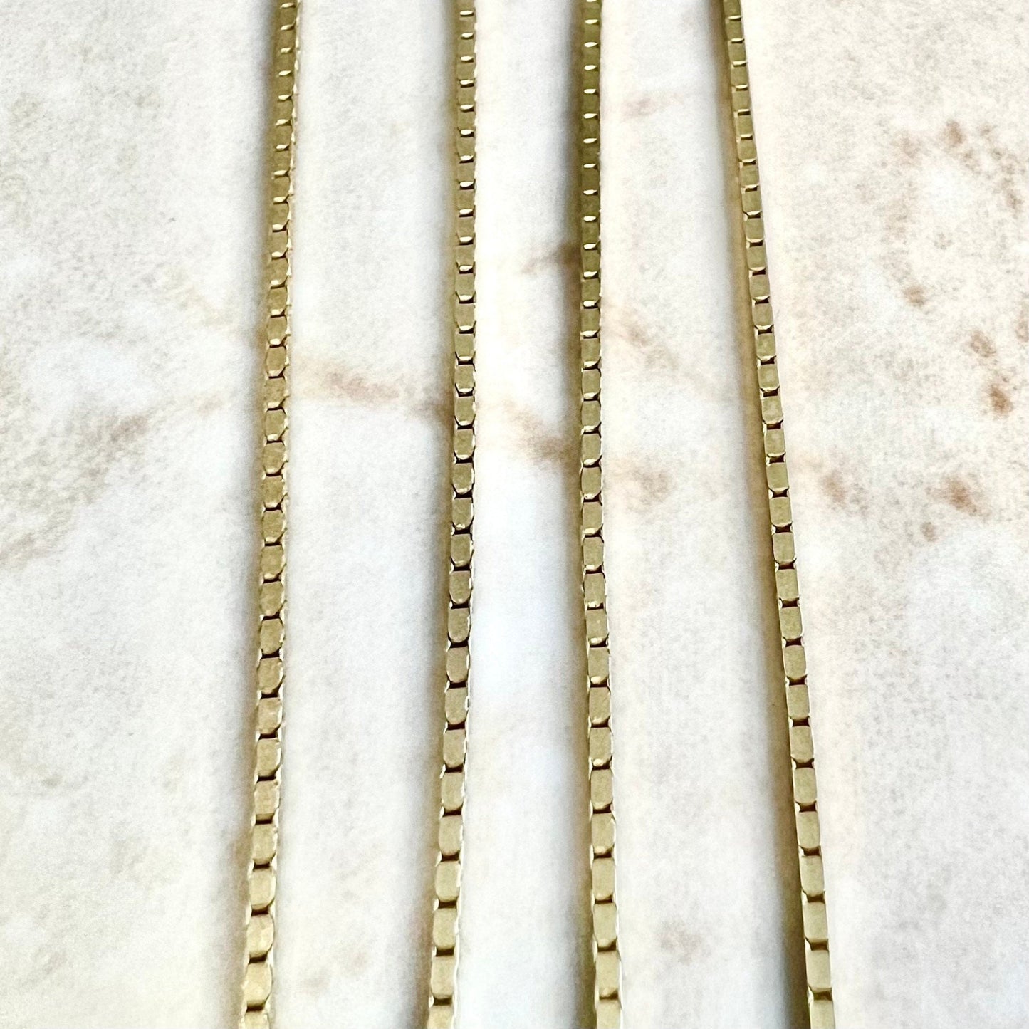 Vintage 14K Yellow Gold Box Chain Necklace - 18 Inch Gold Chain Necklace - 14K Yellow Gold Necklace - Christmas Gifts - Everyday Necklace