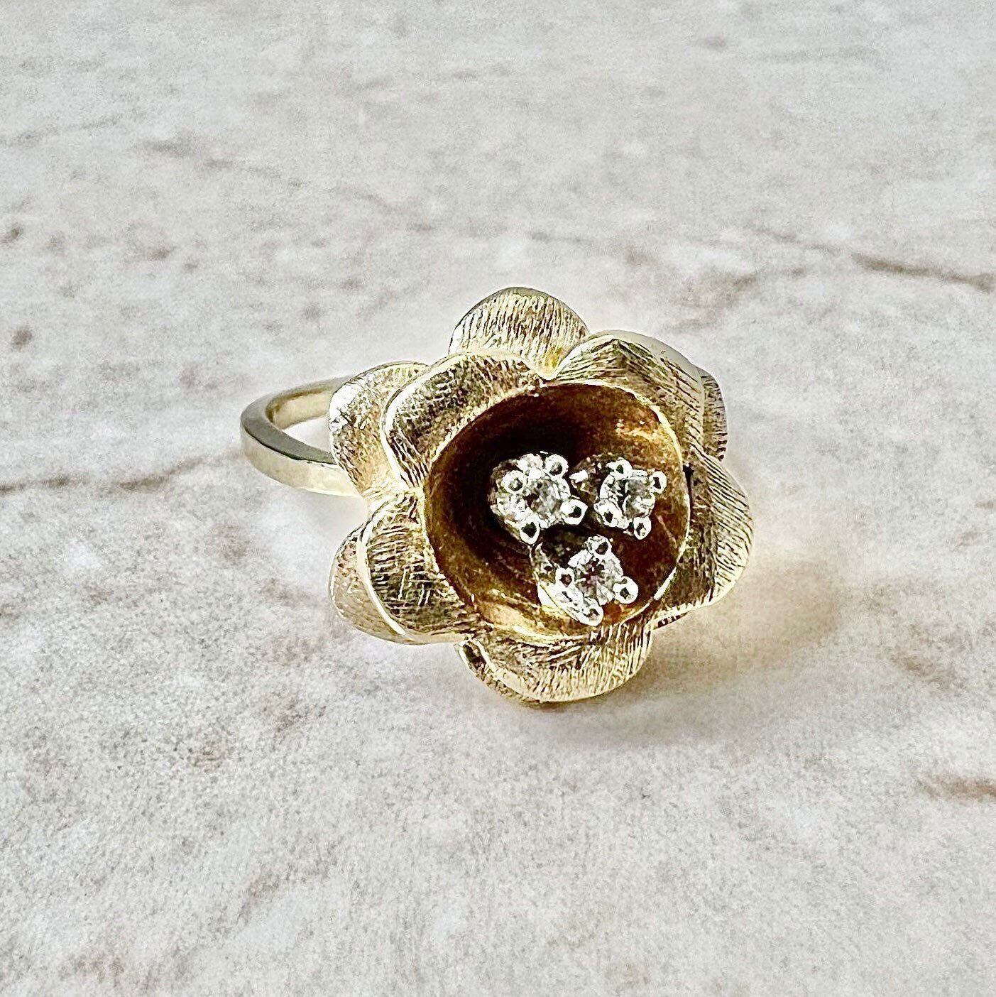 Vintage 14K Diamond Flower Cocktail Ring - Yellow Gold Diamond Ring - Statement Ring - Birthday Gift - Christmas Gift - Holiday Gift
