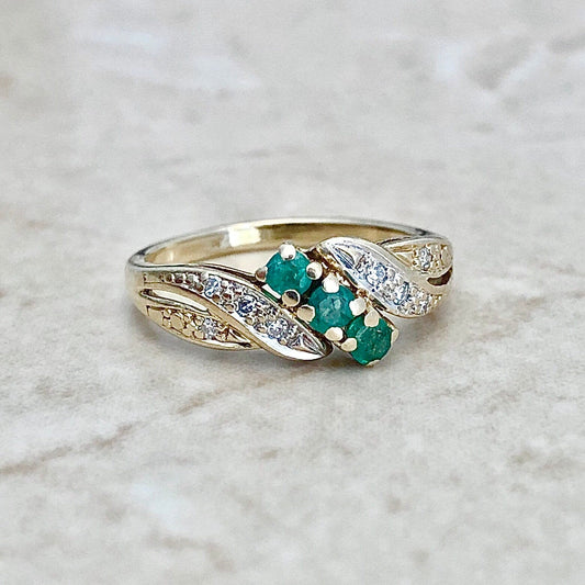 Vintage 14 Karat Yellow Gold Natural Emerald & Diamond Ring - Emerald Cocktail Ring - Promise Ring - Size 4 US - April May Birthstone