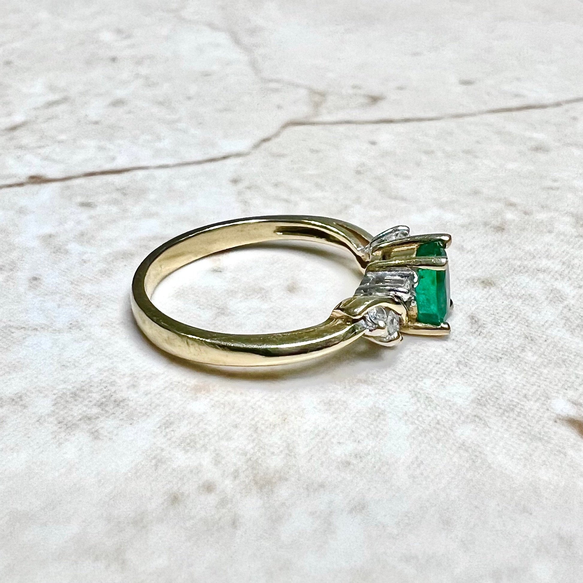Vintage 14K Natural Emerald Ring - Yellow Gold Diamond & Emerald Solitaire Ring - Cocktail Ring - Engagement Ring - May Birthstone Ring