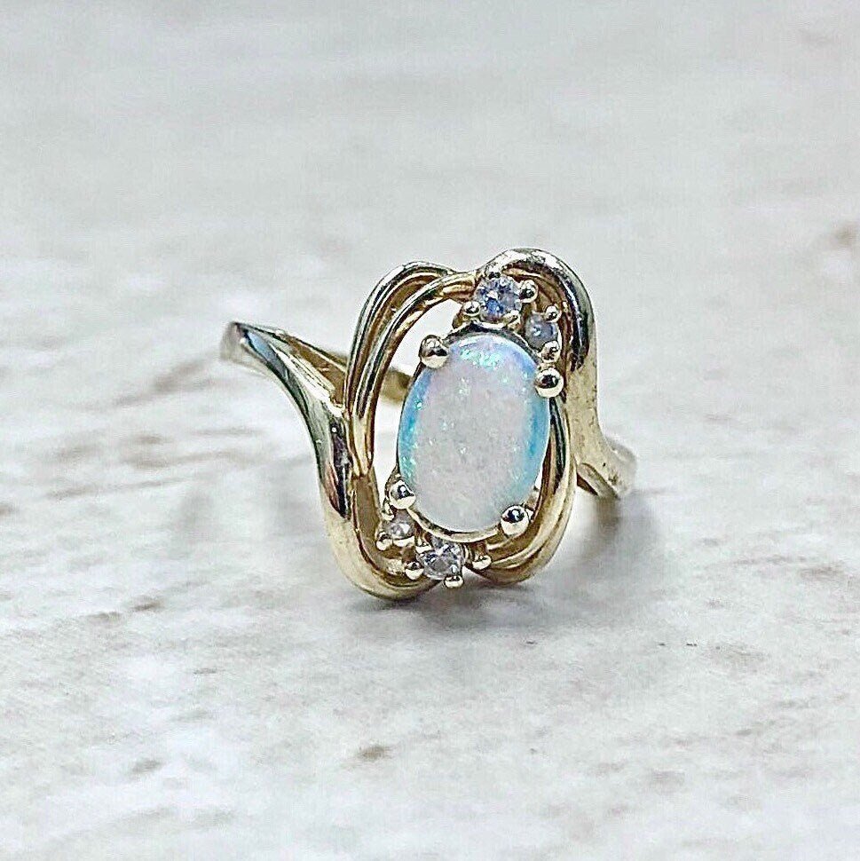 Fine Vintage Natural Opal And Diamond Ring - 14 Karat Yellow Gold - October Birthstone - Birthday Gift - Best Gifts For Her - Size 6.25 US