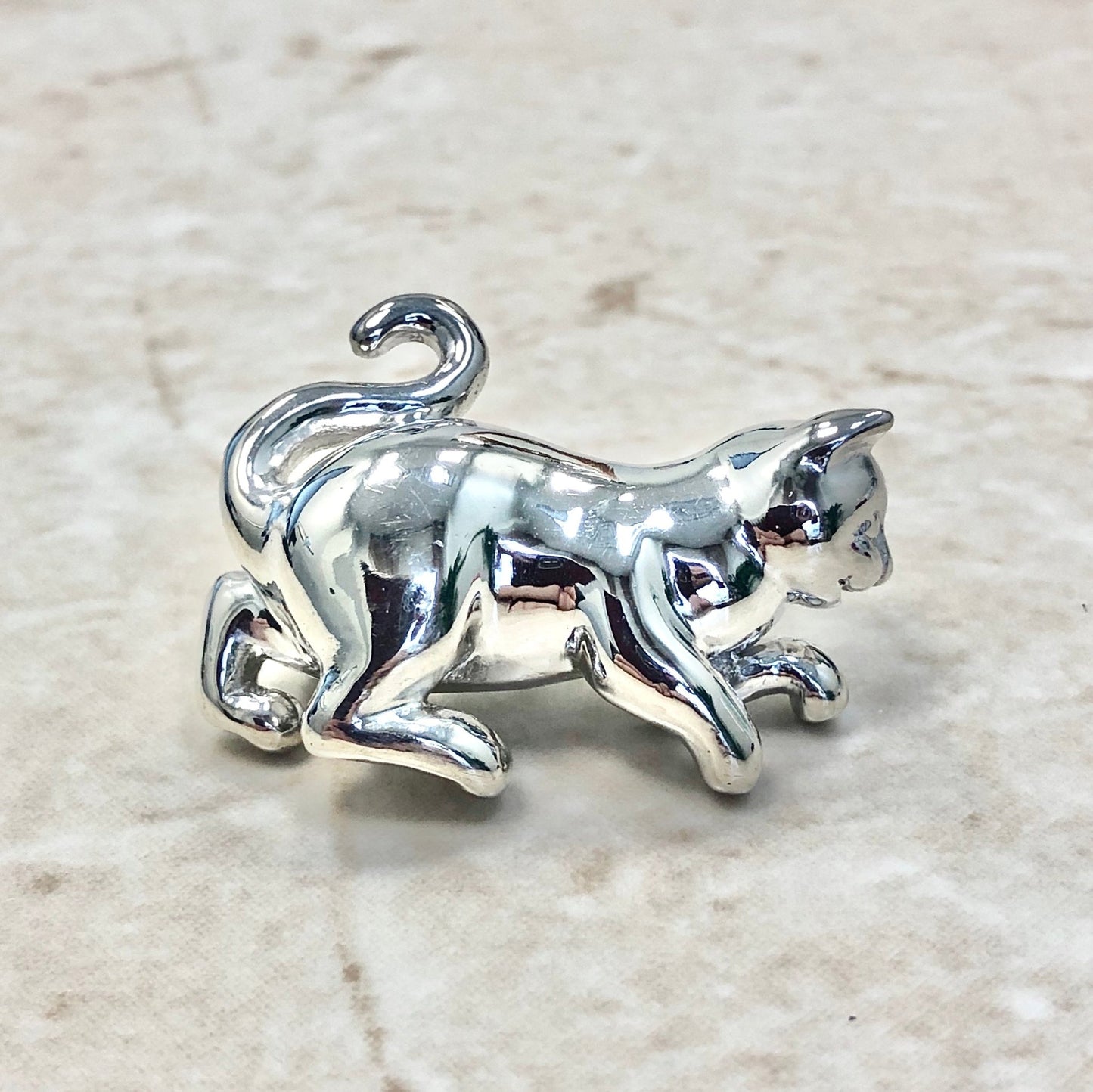 Vintage 18 Karat White Gold Cat Brooch By Carvin French - WeilJewelry