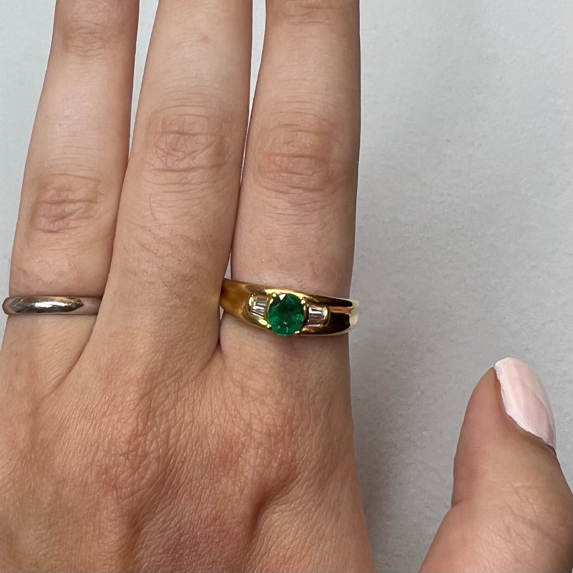Vintage 18K Natural Emerald & Diamond Ring In Yellow Gold - Emerald Cocktail Ring - Engagement Ring - April May Birthstone - Birthday Gift