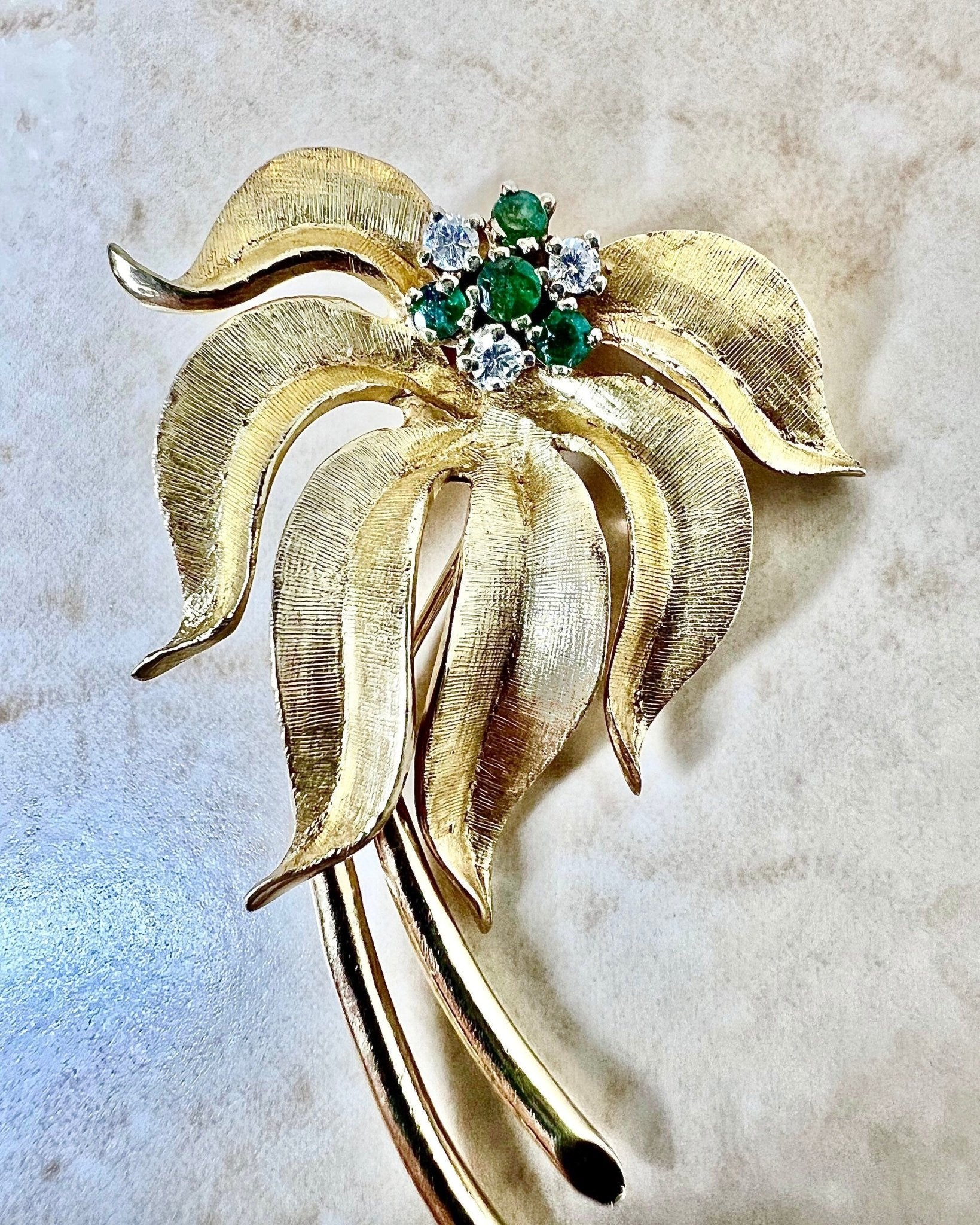 Vintage 14K Emerald & Diamond Brooch - Yellow Gold Flower Brooch - Emerald Pin - May Birthstone - Best Birthday Gift For Her - Jewelry Sale