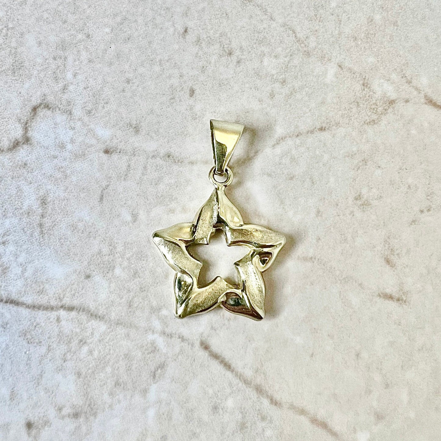 Vintage Handcrafted 18K Gold Pendant Necklace - Reversible Star Pendant - Yellow Gold Necklace - Solid Gold Pendant - 18K Gold Jewelry